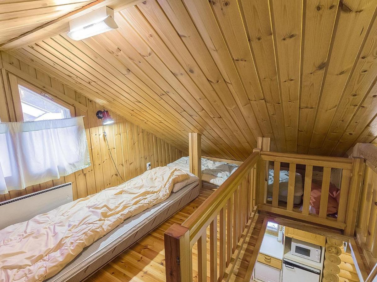 Holiday Home Yllaeksen Tunturihonkamaja A 1 By Interhome Akaslompolo Ngoại thất bức ảnh